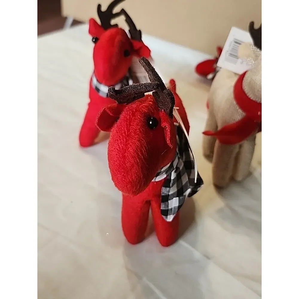 4 Home Style Christmas Reindeer Ornaments Felt Red Burlap Plush 6